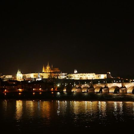 Grace Apartment By Prague Castle Exterior photo